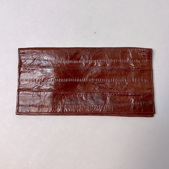 Eelskin checkbook cover and key case - Picture 2 of 8